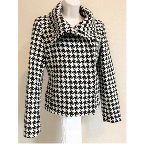 Talbots Houndstooth Oversized Collar Zip Front Size 10 Blazer - Picture 10 of 10